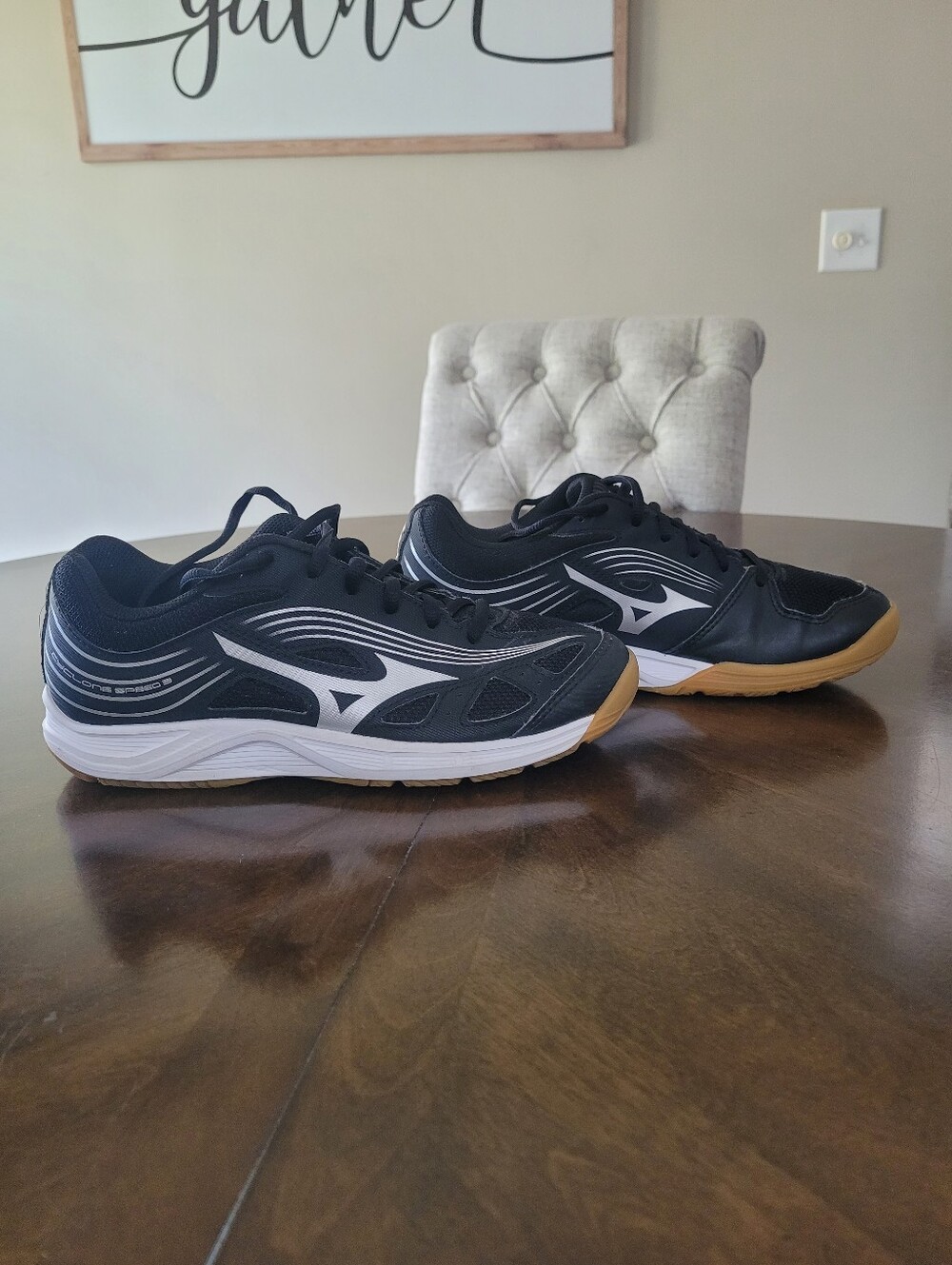 Mizuno Women's Black Volleyball Court Shoes with Gum Outsole